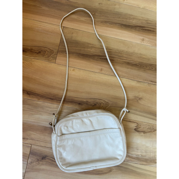 Vintage Y2K Etienne Aigner Mini Shoulder Bag in Ivory with Gold Accents - Picture 2 of 5